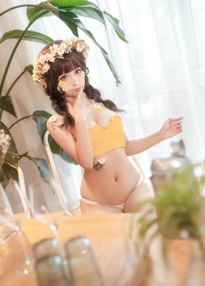 欧美美女直播助阵_720在线观看电视