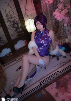 欧美雾霾蓝挑染_十万网红美女美酱